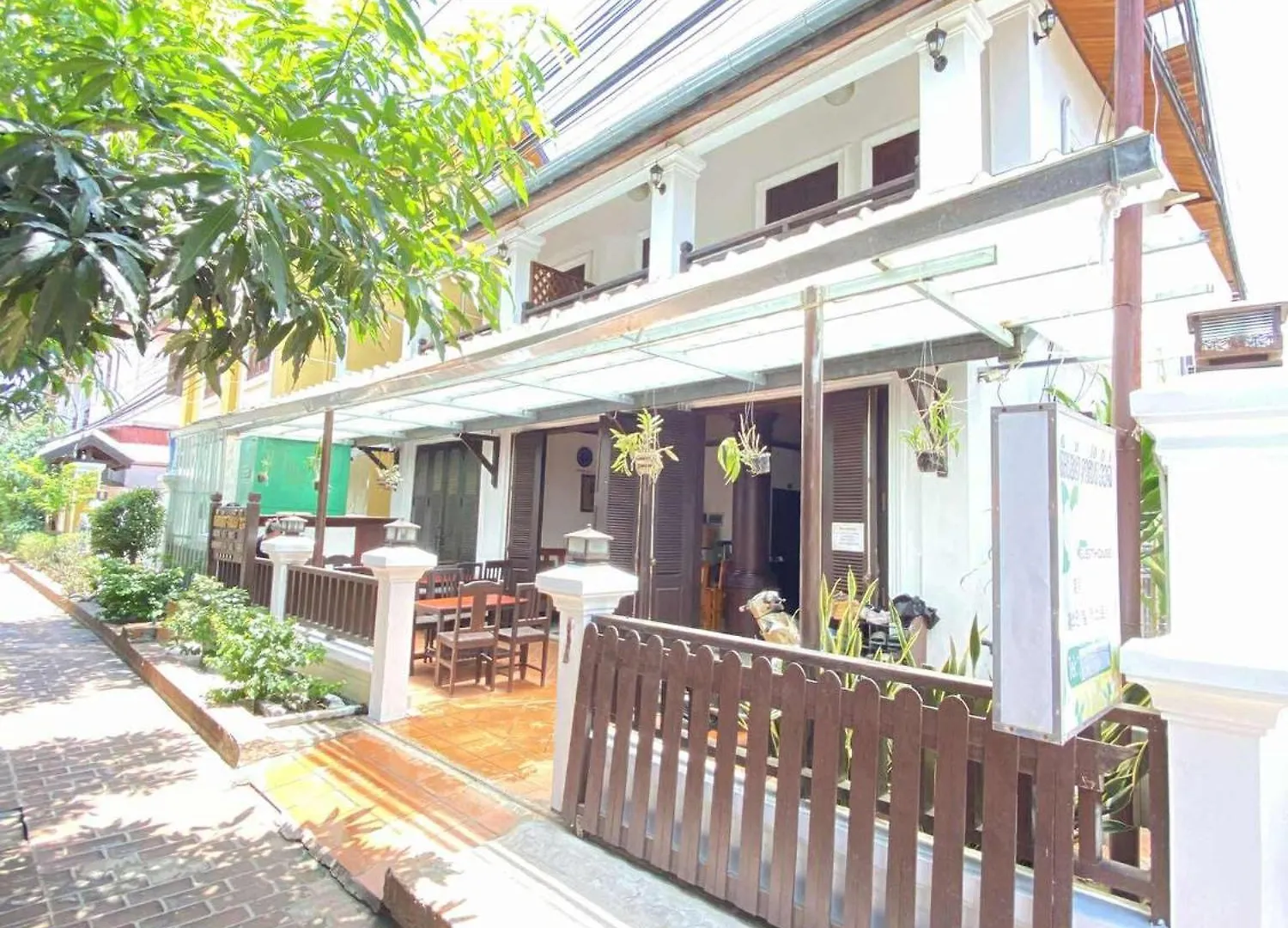 酒店 Villa Jasmine II 琅勃拉邦
